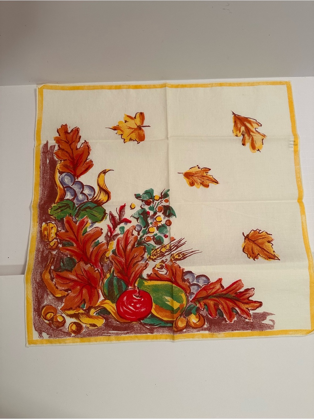 8 Fall Harvest Leaves Cloth Dinner Napkins 17" X 17" Washable